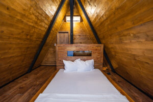 pat fantasy cabin