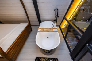 cada elegance cabin